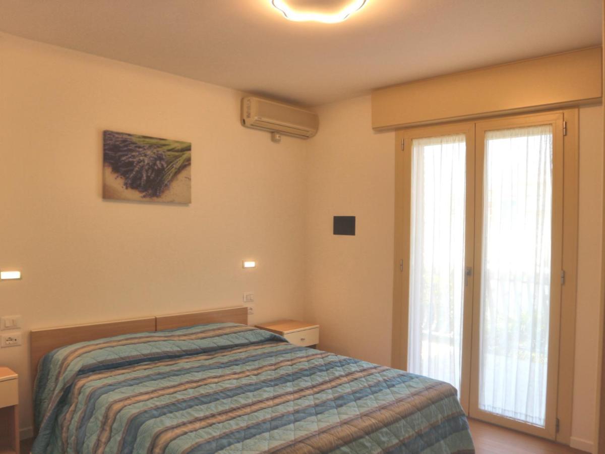 Apartamento Burello Lignano Sabbiadoro Exterior foto