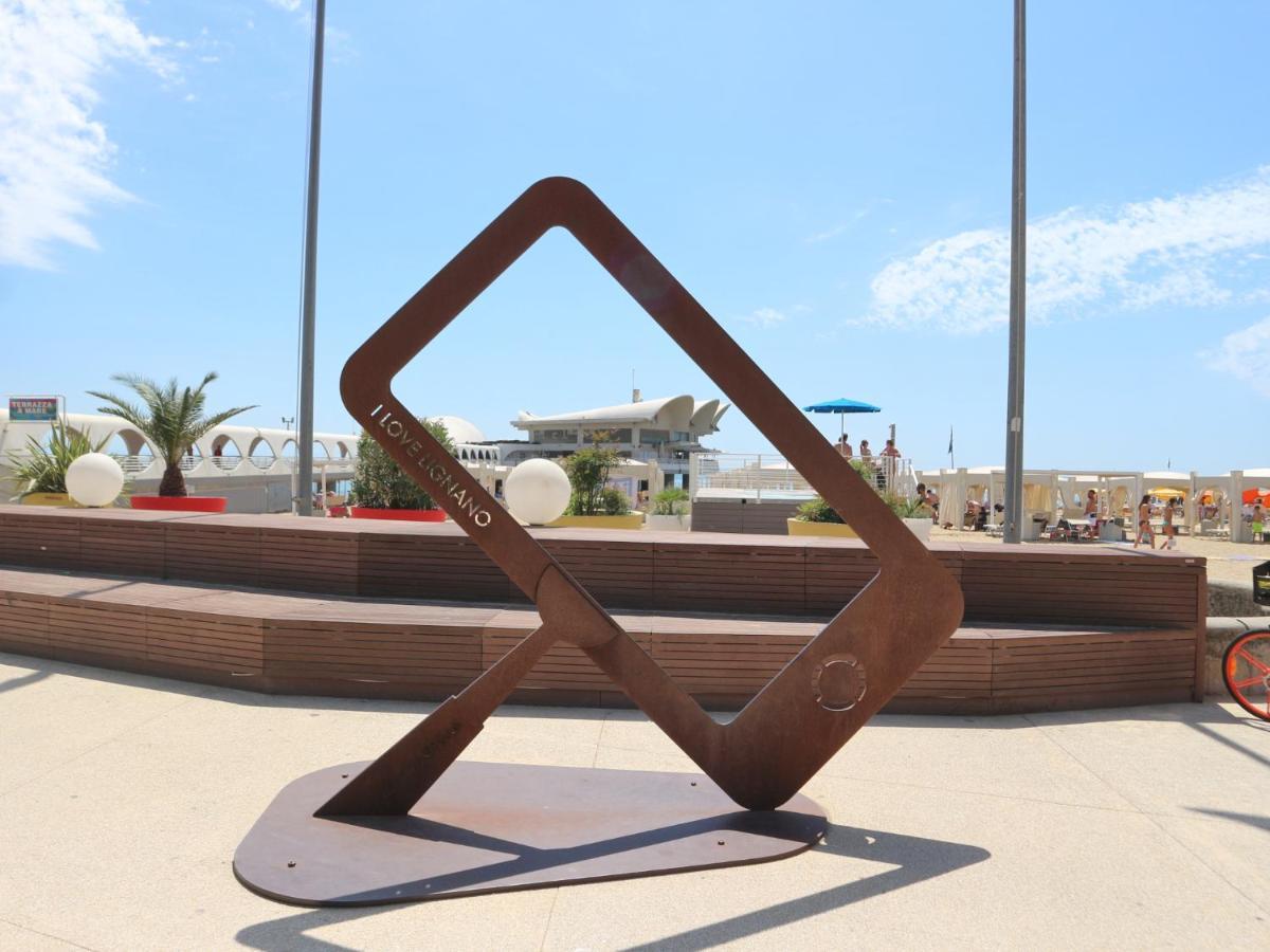 Apartamento Burello Lignano Sabbiadoro Exterior foto