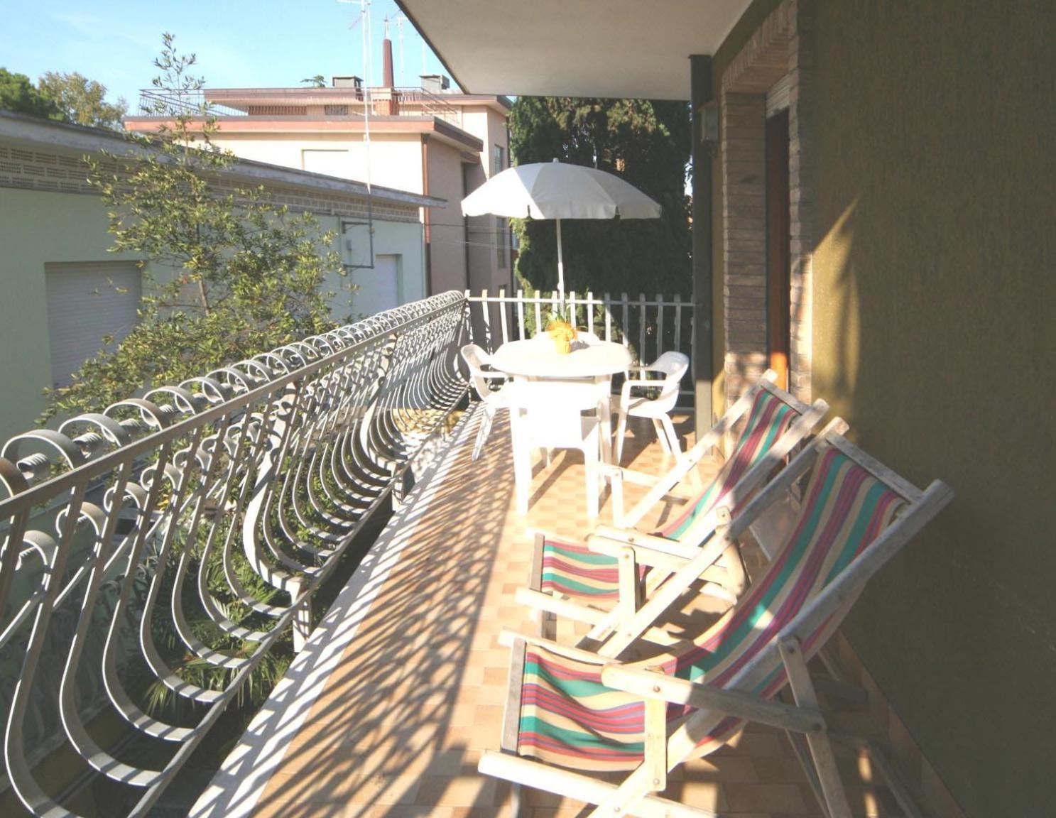 Apartamento Burello Lignano Sabbiadoro Exterior foto